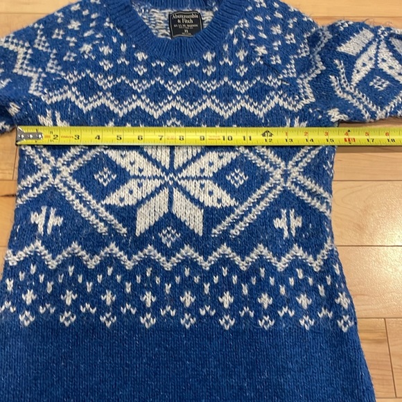 🍀Sale 4/$20 Abercrombie & Fitch Nordic style sweater dress - Picture 7 of 10